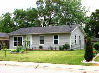 2676 E Crestwood St, Kankakee, IL 60901