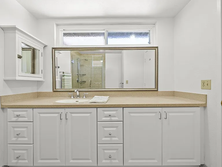 9426 Carlynn Pl — Photo 27