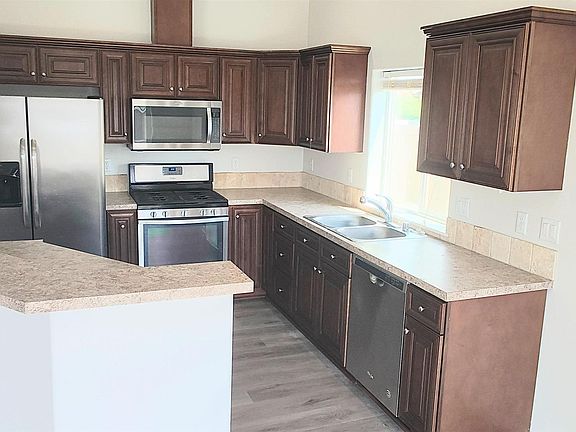 2nd image of 5824 Chapel Hill Blvd