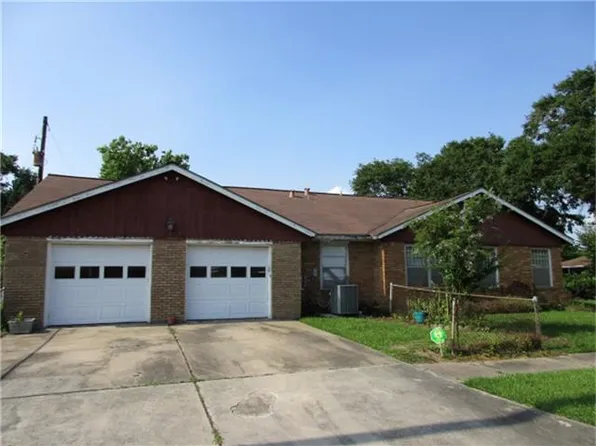 1908 Patricia Ln, Pasadena, TX 77502