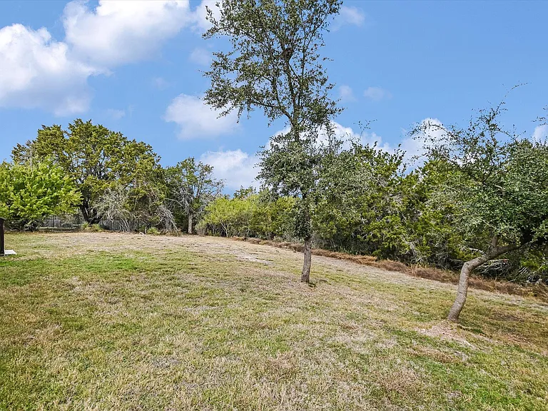 935 Wesley Ridge Dr — Photo 28