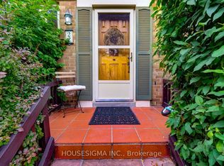22 Gwendolen Ave, Toronto, ON M2N 1A2