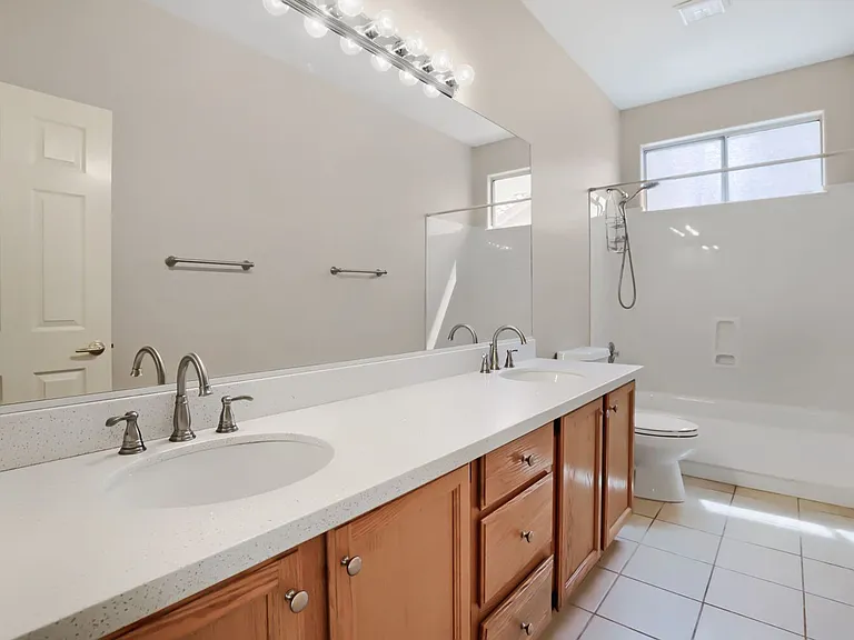 6126 E Kelton Ln — Photo 18