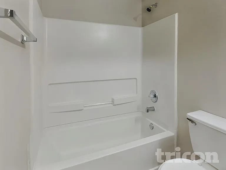 1015 Blair Field Ln — Photo 15