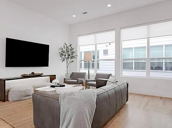 5915 Lindell Ave #103 — Photo 11