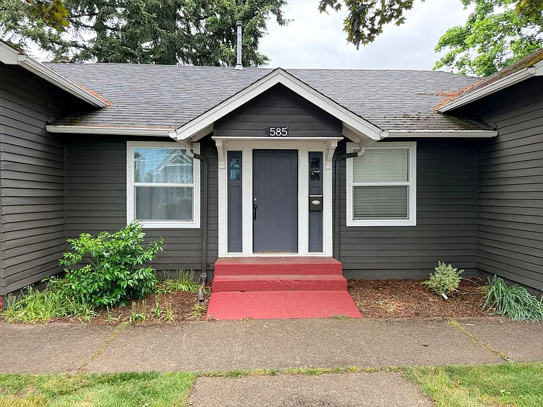 Remodeled One Bedroom Apartment in North Salem — Photo 2