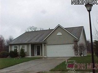 201 Beachwood Dr, Youngstown, OH 44505