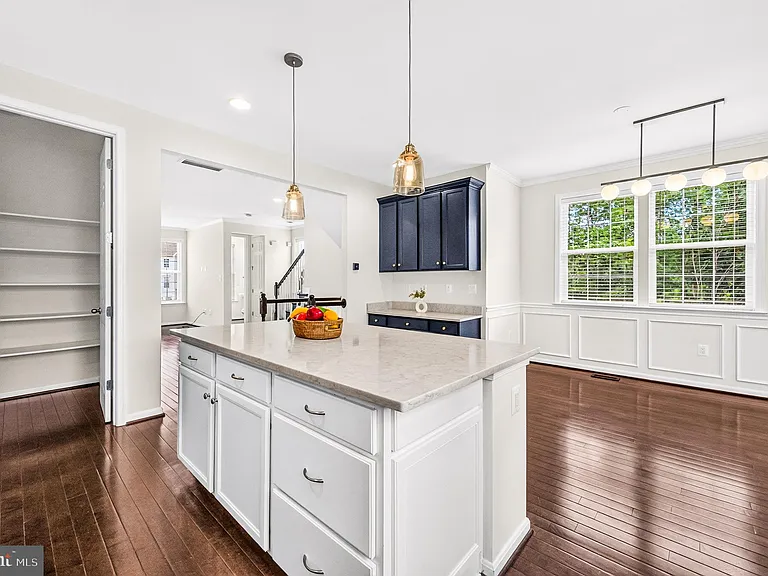 24821 Mason Dale Ter — Photo 10