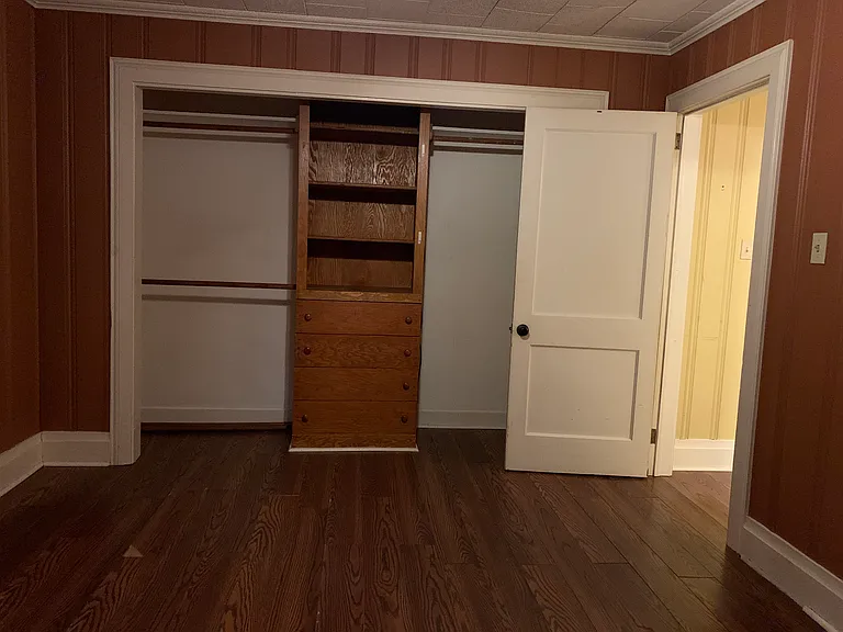 617 Compton St — Photo 6