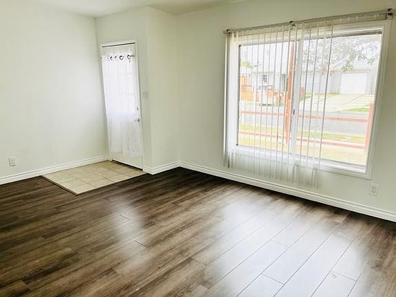 4th image of 1029 San Juan St