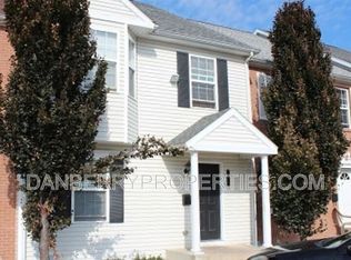 1111 N Byrne Rd #1, Toledo, OH 43607