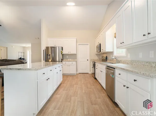 69 Camp Court, Bethlehem, GA 30620