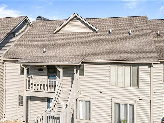 2nd image of 148 Deer Trot Ln #6B