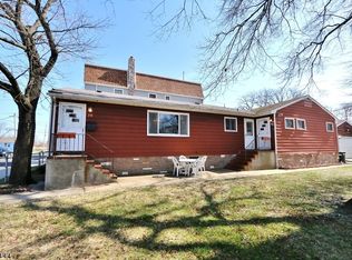 28 Lawrence Ave, Keansburg, NJ 07734