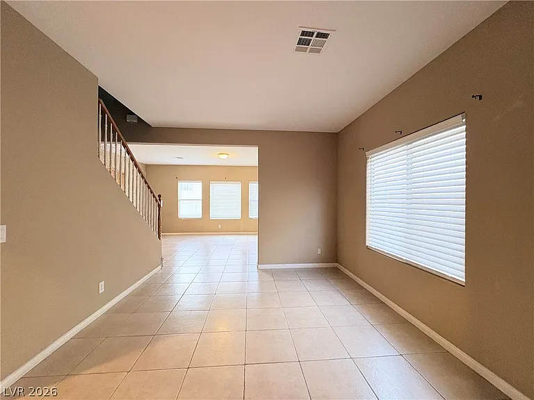 5014 Golden Antelope Way — Photo 3