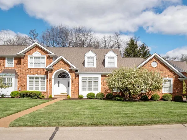 11827 Sunset Grove Ct, Saint Louis, MO 63127