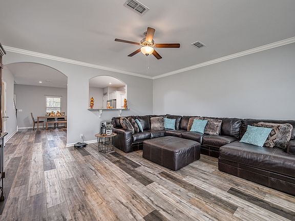 5th image of 3504 Pear Blossom Way