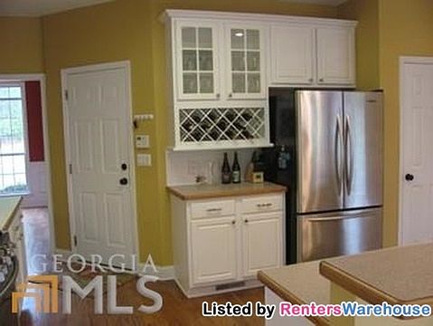 5th image of 403 River Forest Dr