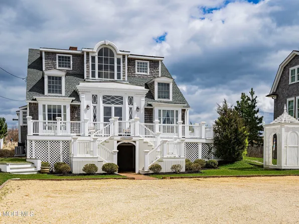 961 East Avenue, Mantoloking, NJ 08738