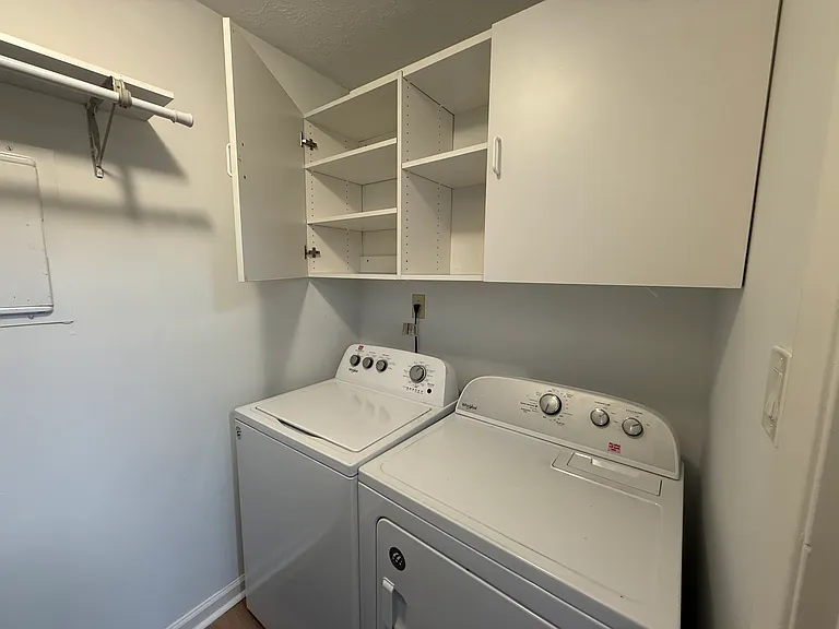 1005 McClelen Way — Photo 18