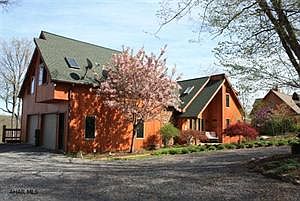 3rd image of 2699 Timberlake Dr