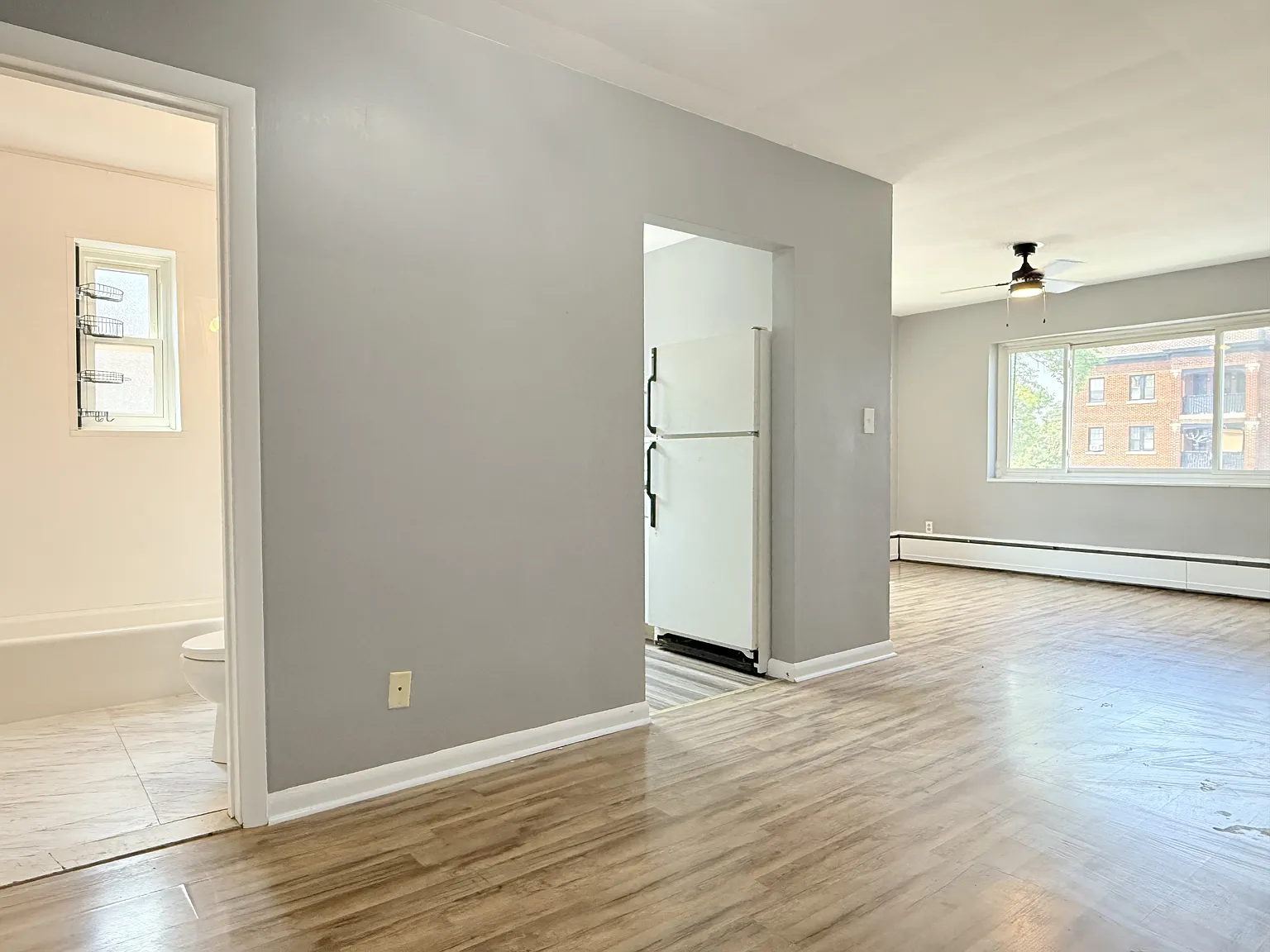 1 bed, $1,138 — Photo 2