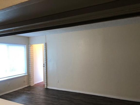 5th image of 2912 Norcade Cir APT 3