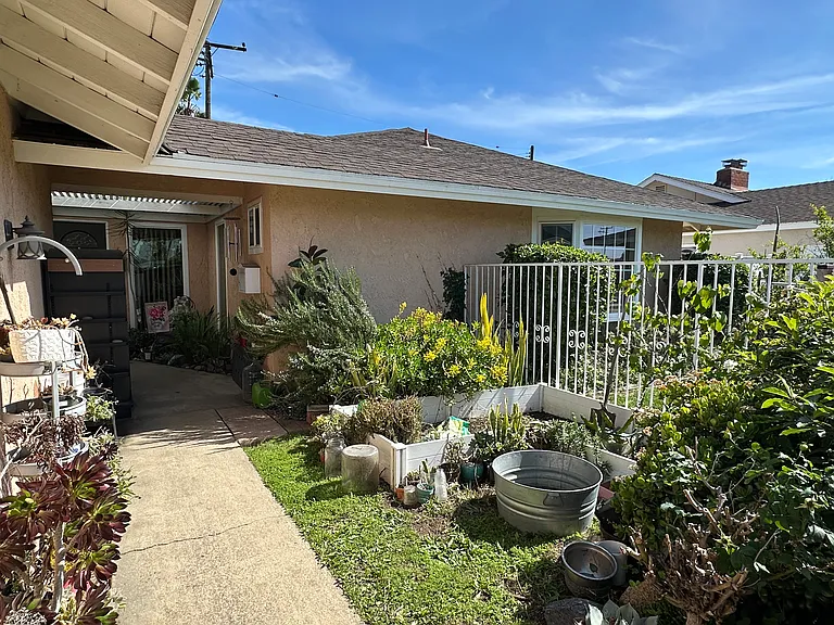 1826 Ranchero Way — Photo 12