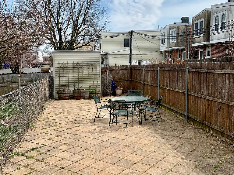 1904 N Union St — Photo 30