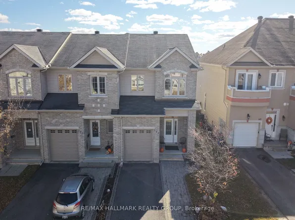 147 Whispering Winds Way, Ottawa, ON K1W 0B7