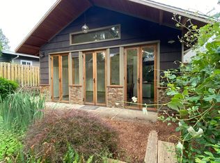 15566 SE Lark Ave #A, Portland, OR 97267