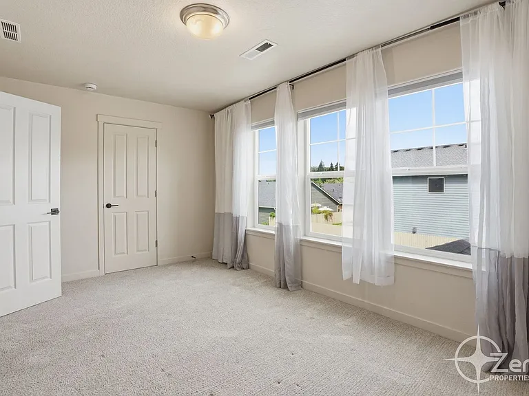 10406 NE 69th Ave — Photo 23