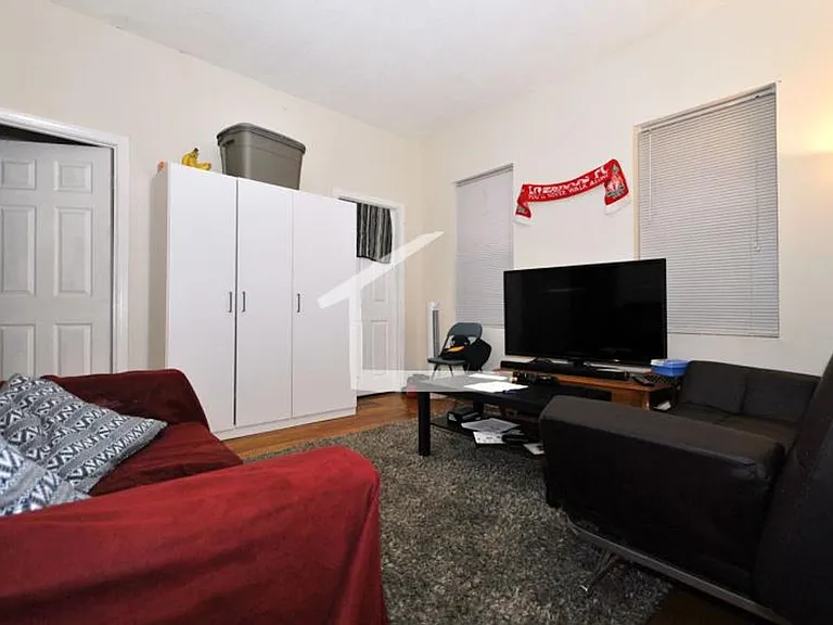894 Huntington Ave #44 — Photo 4