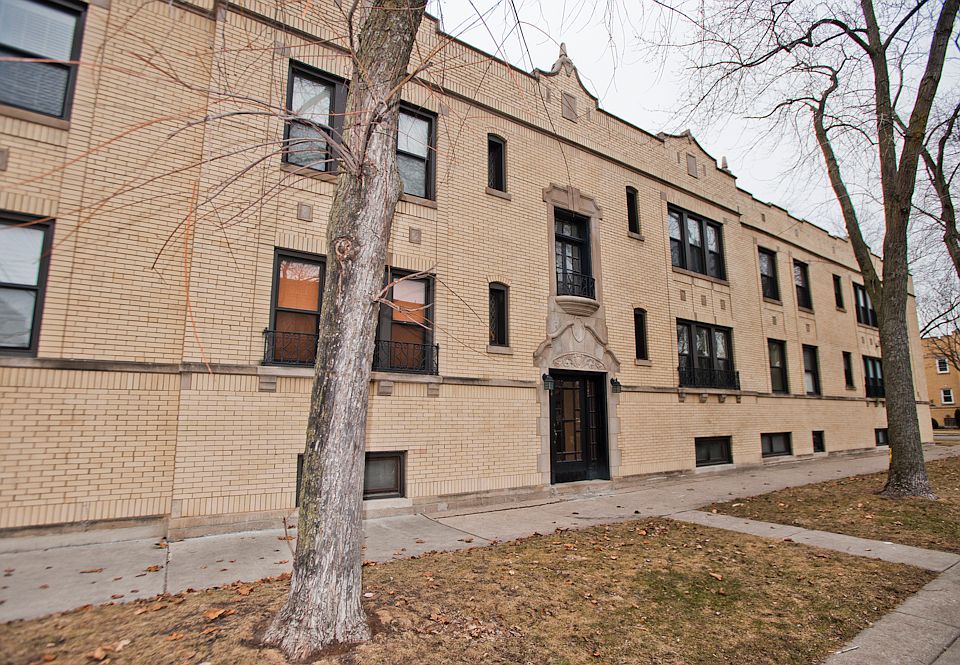 1st image of 2542 W Hollywood Ave #2