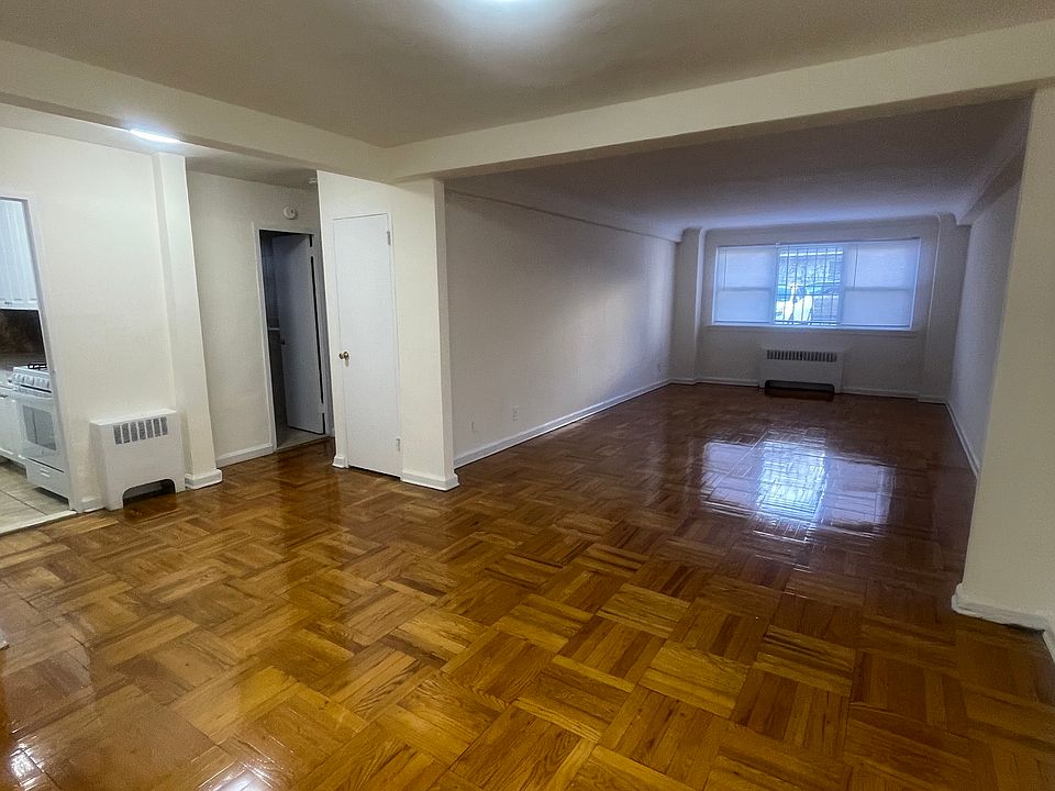 1st image of 16605 Highland Ave Ph 1