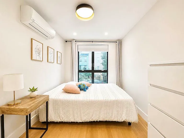 48 Bleecker St #4B — Photo 14