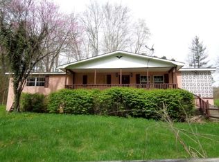 1733 Irondale Rd, Big Stone Gap, VA 24219