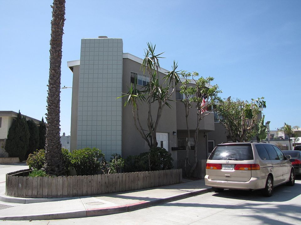 1st image of 401 E Bay Ave APT A