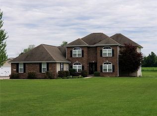 12495 E Legal Tender Rd, Columbus, IN 47203