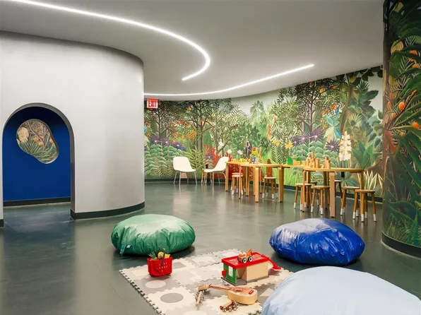 5 Lincoln Avenue image 14 of 17