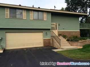 11220 Vessey Cir, Bloomington, MN 55437