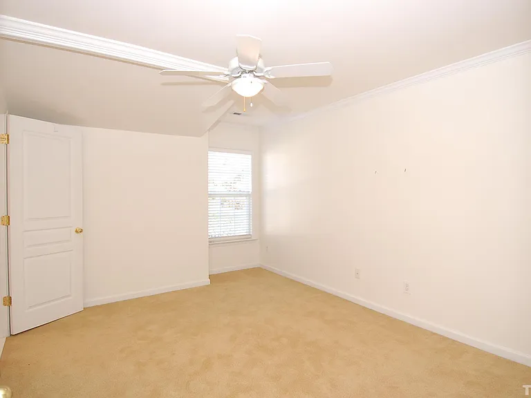 3611 Lion Ridge Ct — Photo 15