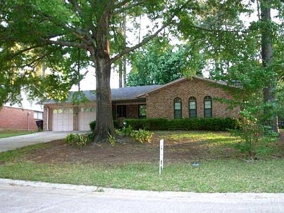 2nd image of 9410 Brookside Cir