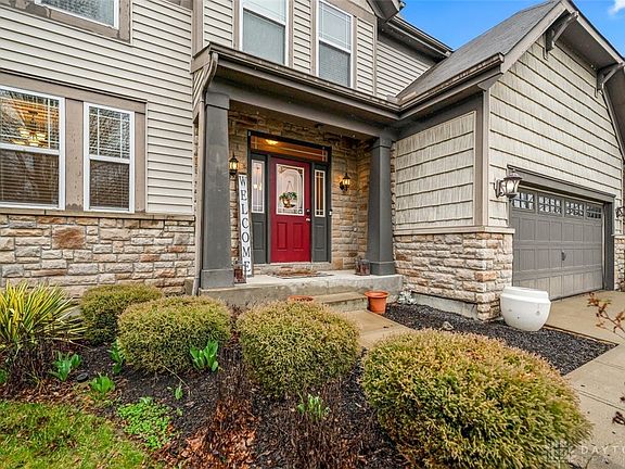 3rd image of 1505 Golf Club Dr