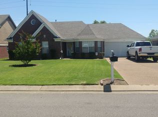 7194 Fox Creek Dr, Olive Branch, MS 38654