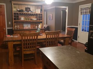 61 Oak St, Warsaw, NY 14569