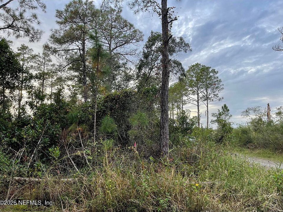 2nd image of 2890 NECTARINE Road