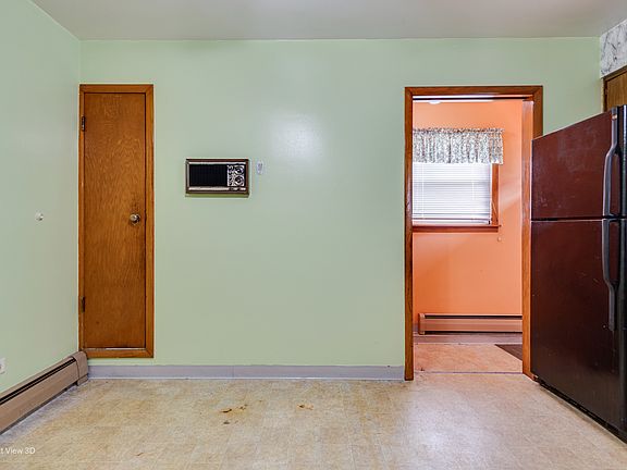 5th image of 1903 Marshall Pkwy