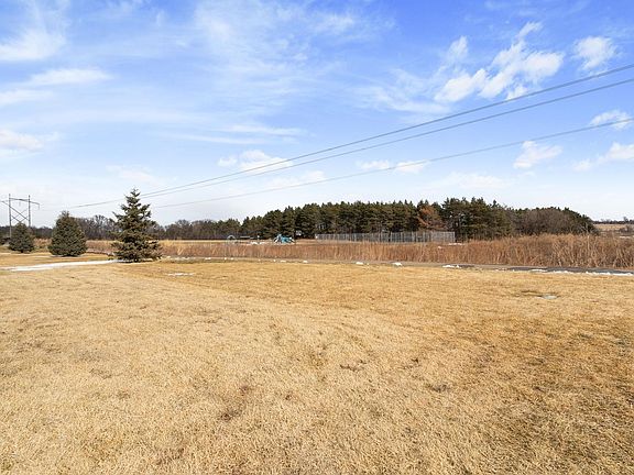 4th image of 5366 Pine Island Rd