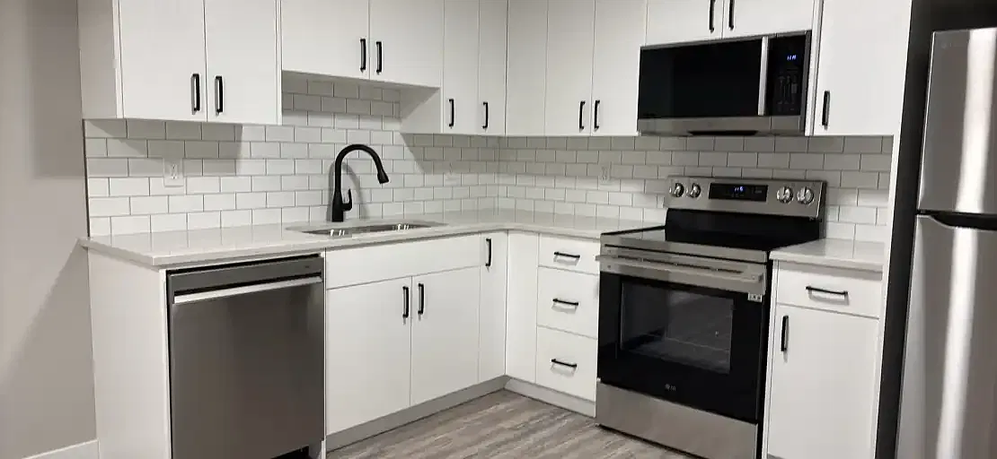 1 bed, 1.0 bath, 450 sqft, $1,200 — Photo 1